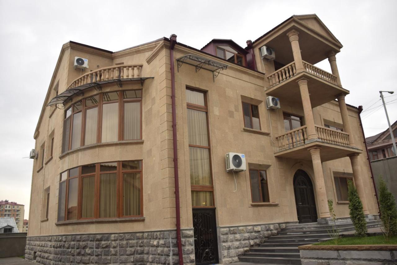 Afa Hotel & Guest House Ереван Екстериор снимка