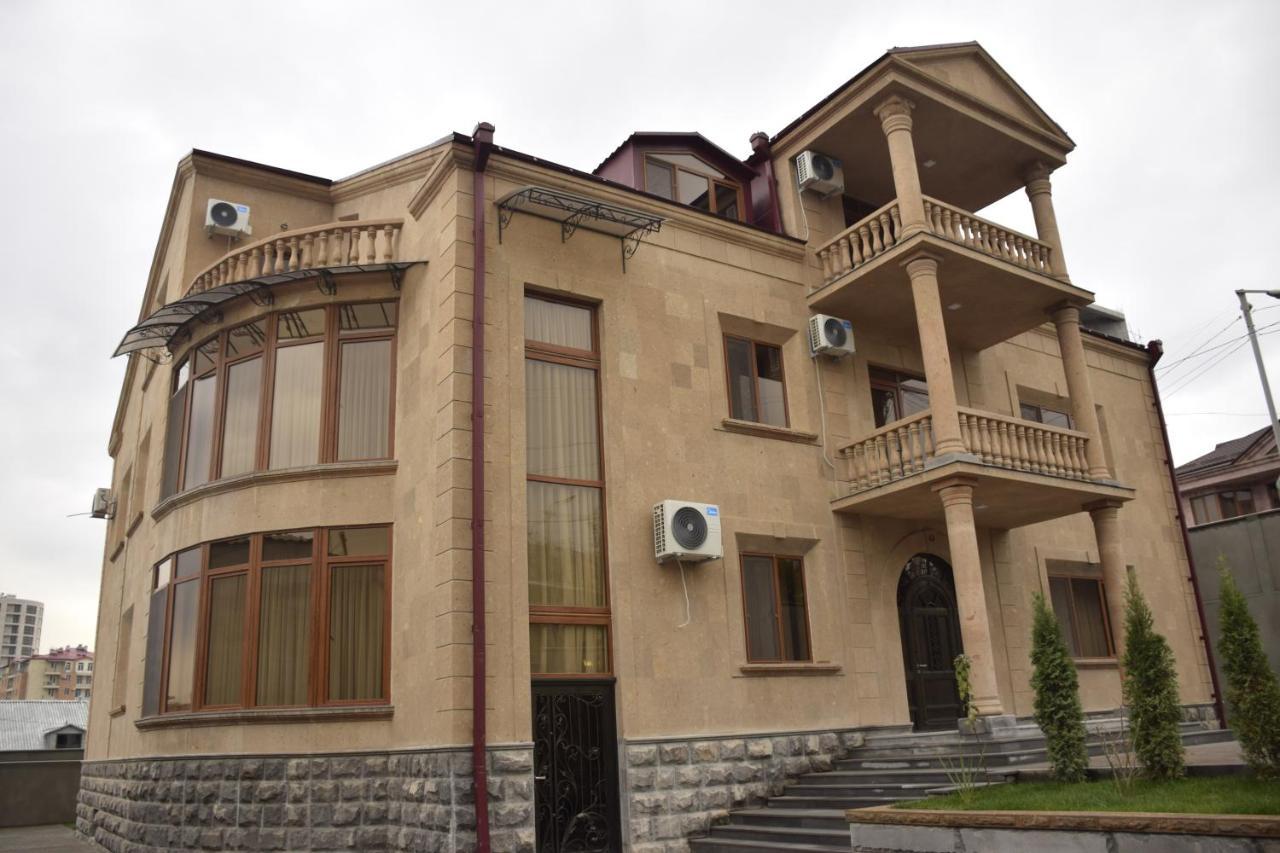 Afa Hotel & Guest House Ереван Екстериор снимка