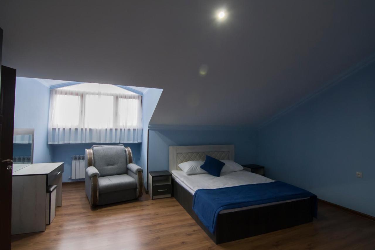 Afa Hotel & Guest House Ереван Екстериор снимка