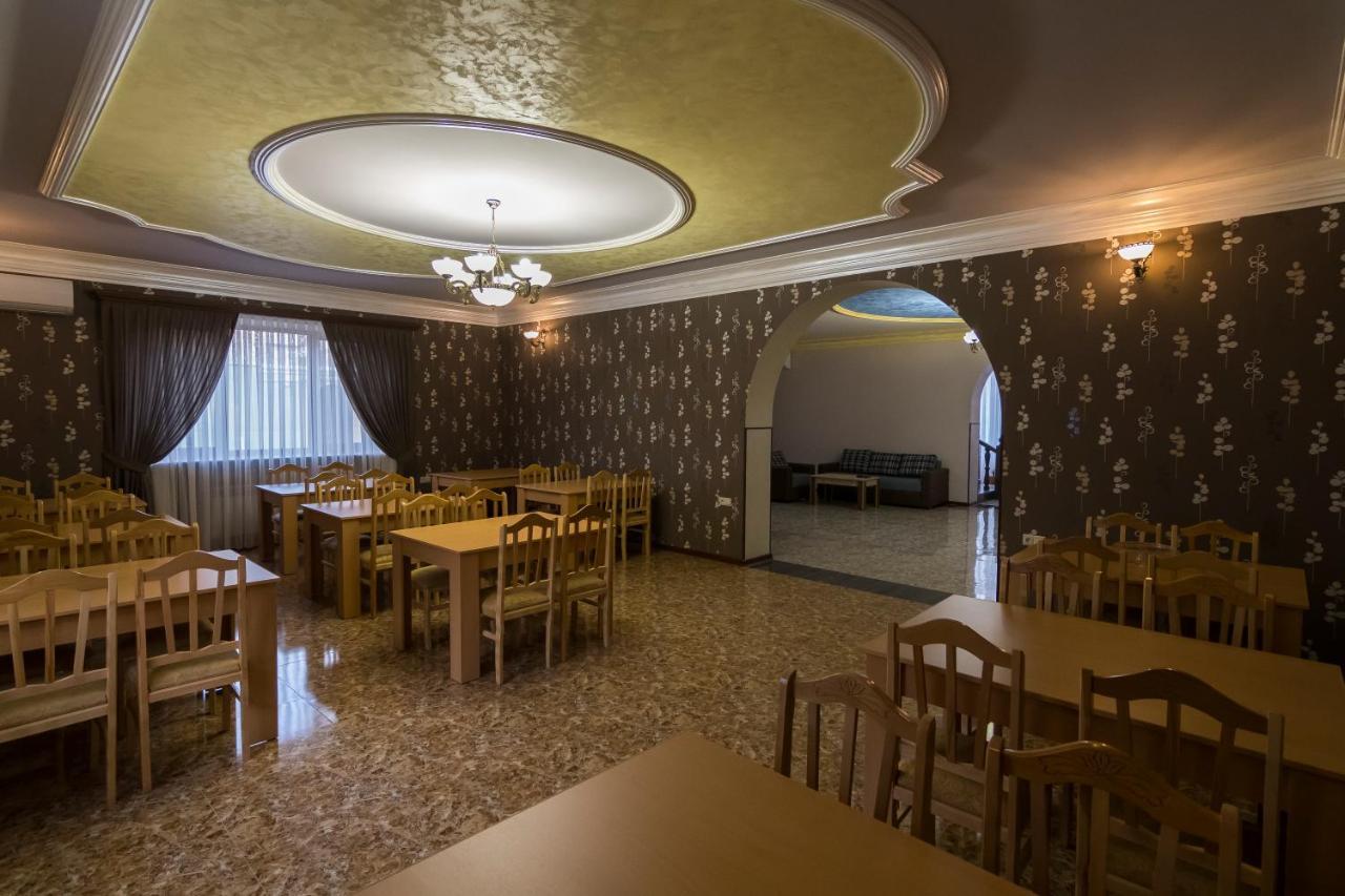 Afa Hotel & Guest House Ереван Екстериор снимка