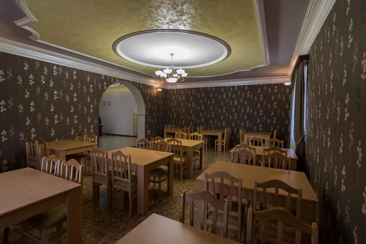 Afa Hotel & Guest House Ереван Екстериор снимка