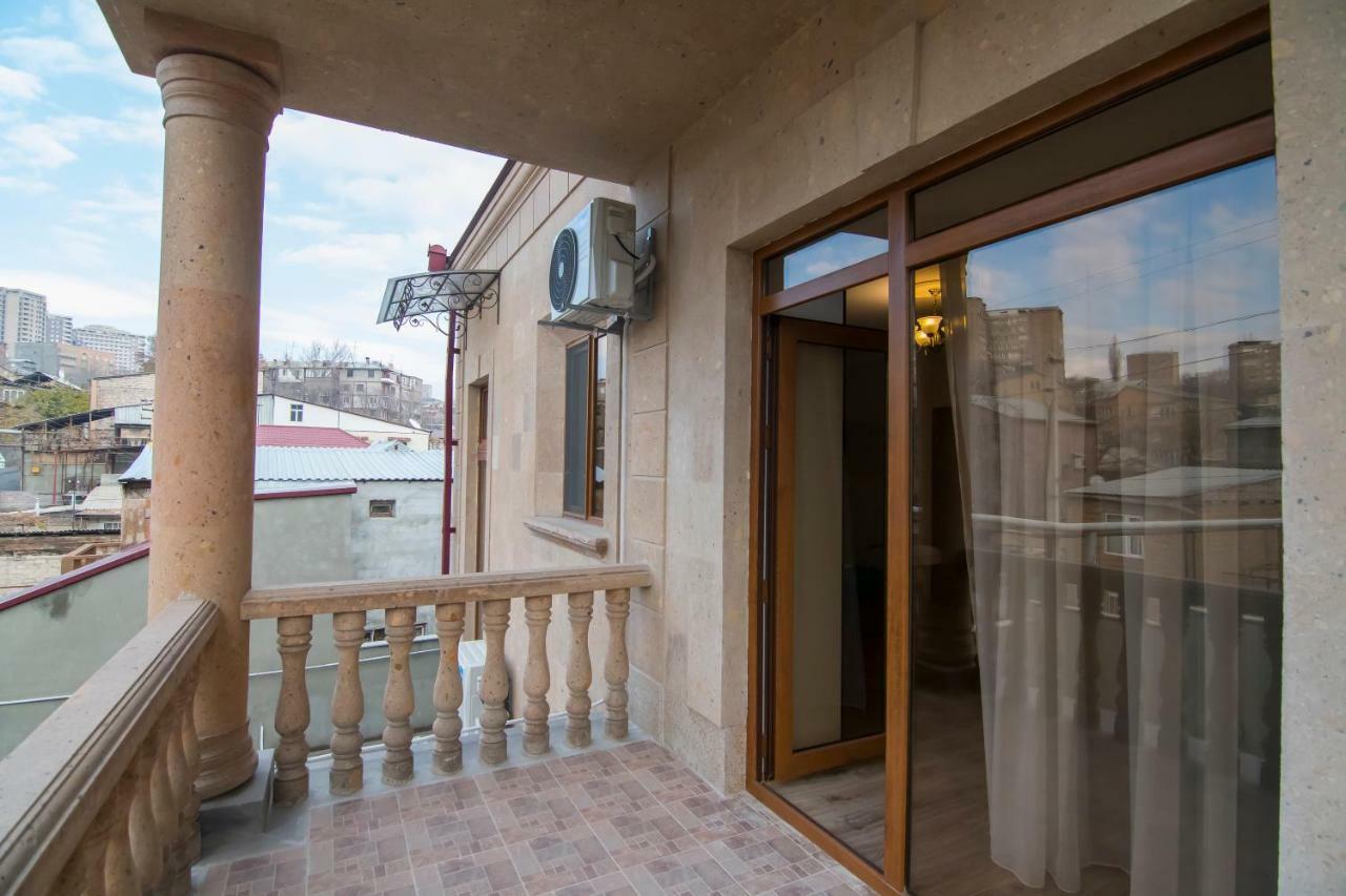 Afa Hotel & Guest House Ереван Екстериор снимка